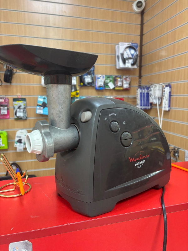 Мясорубка Moulinex HV8
