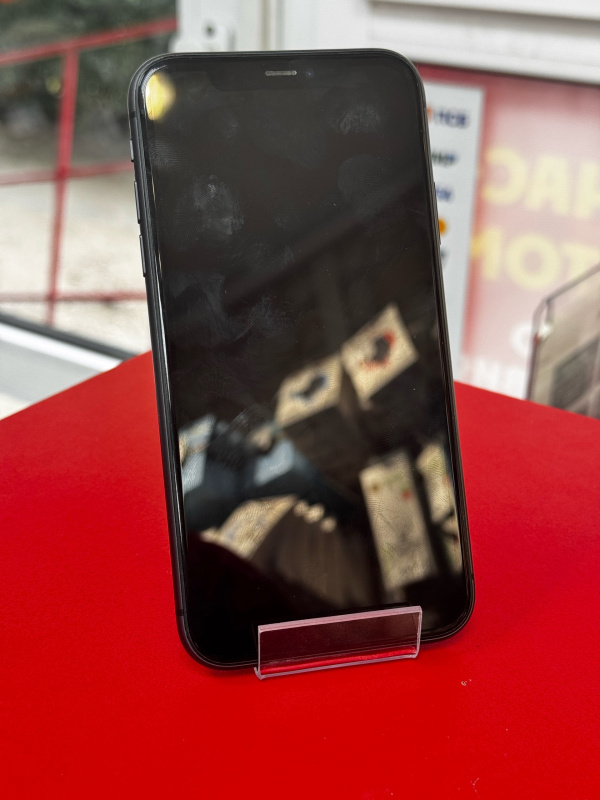 Мобильный телефон Apple iPhone 11