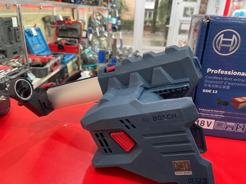 Промышленный пылесос Bosch GDE 12